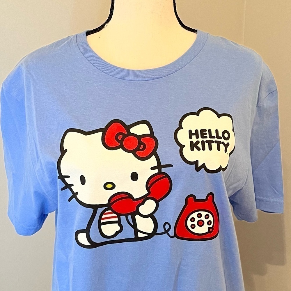 HELLO KITTY Unisex Blue T-Shirt Size Medium NWOT